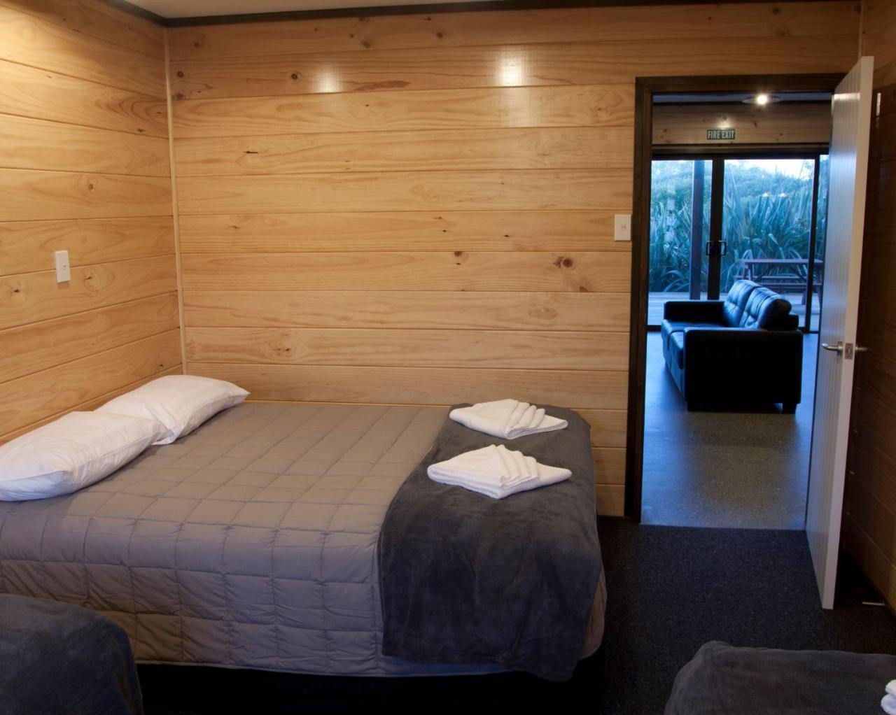 Greymouth Seaside Top 10 Holiday Park Chambre photo